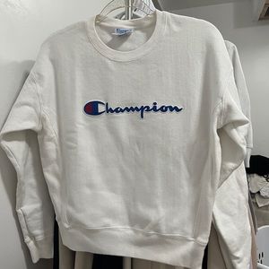White champion crewneck